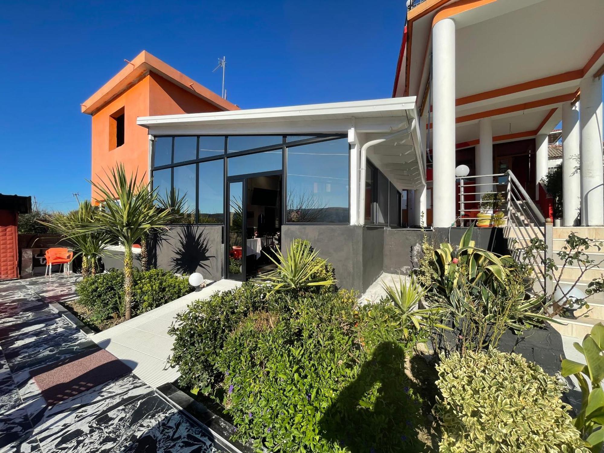 Hotel Bar Restaurant Mete Peshkepi Exterior photo